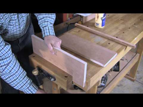 Edging Hardwood Plywood with Solid Lumber