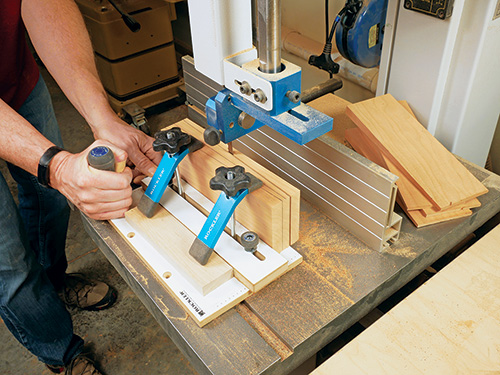 Using small parts jig and band saw to cut knife block blanks